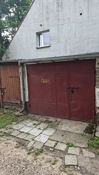 Wynajmę garaż w Szczytnie w pobliżu Miejskiego Domu Kultury.