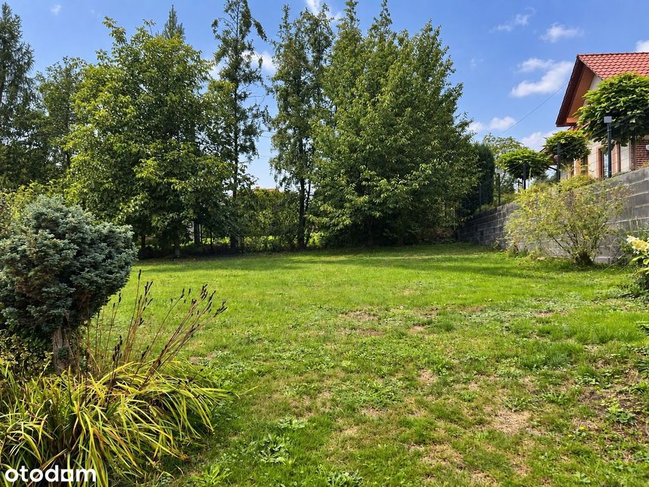 Bochnia – dom z zagospodarowanym ogrodem na sprzedaż