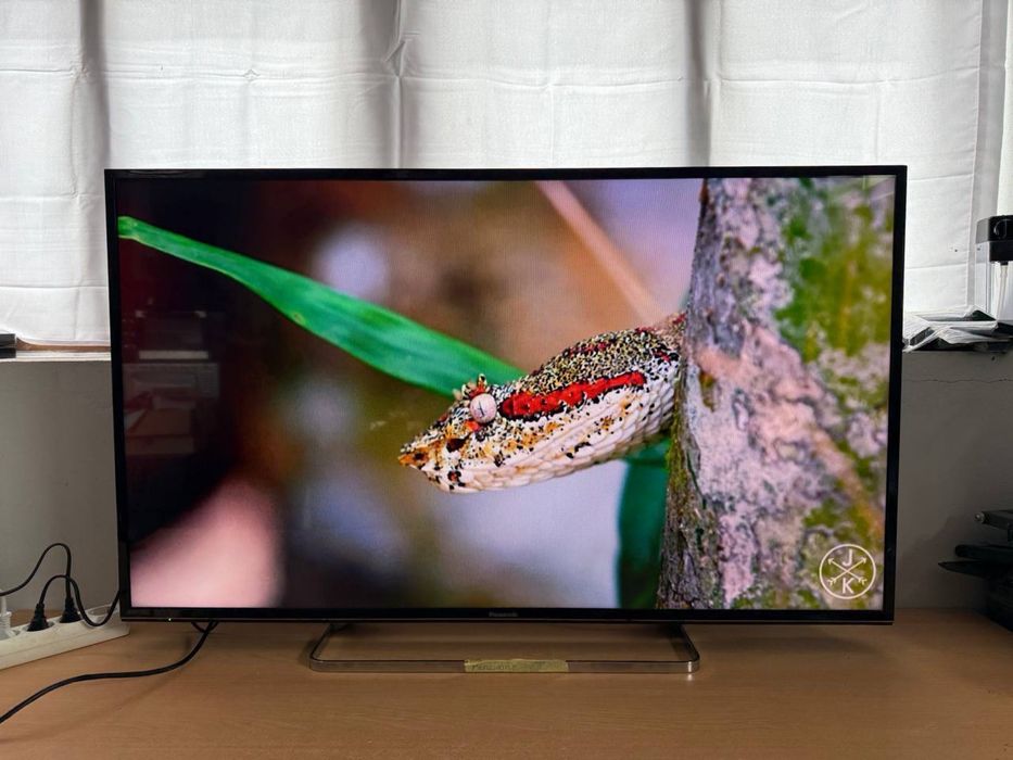 Телевізор Panasonic – 49”, Full HD, Smart TV