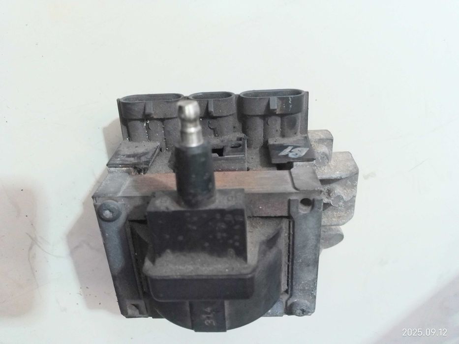 Bobina de Ignição Original Renault Clio / Laguna / R19 (7700732263)
