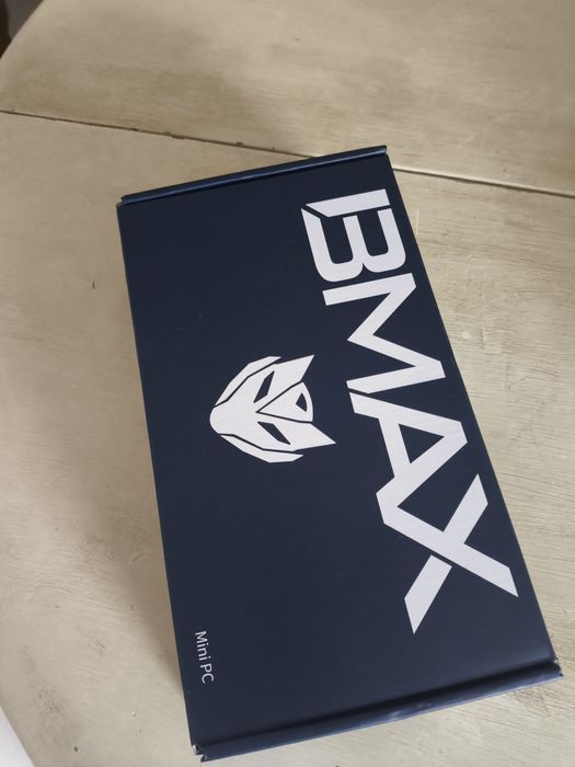 Mini PC 512GB / 16GB novo em caixa
