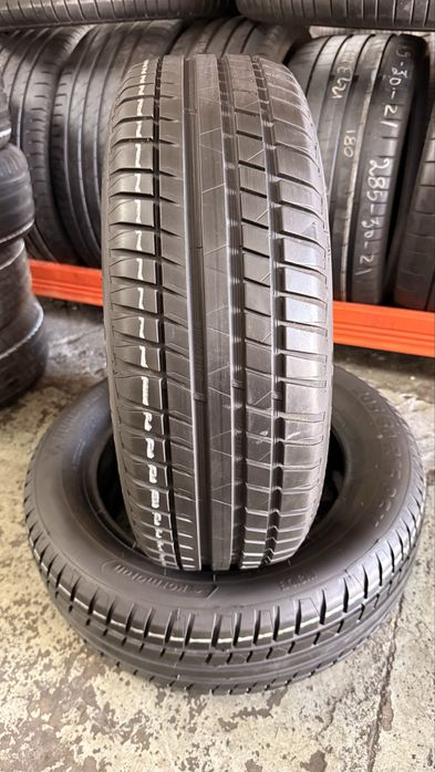 Pneus 205/60r16 XL Kormoran Road Performance com 90% piso