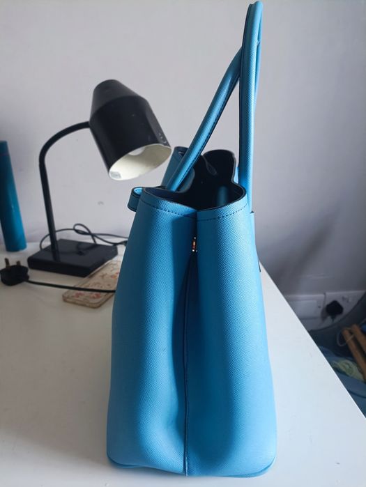 Жіноча сумка Prada