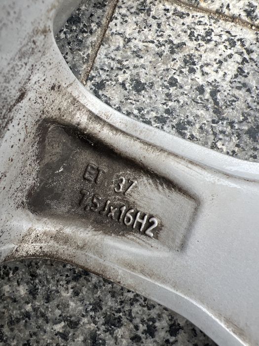 Легкосплавні диски група VAG R16 і Opel R 15