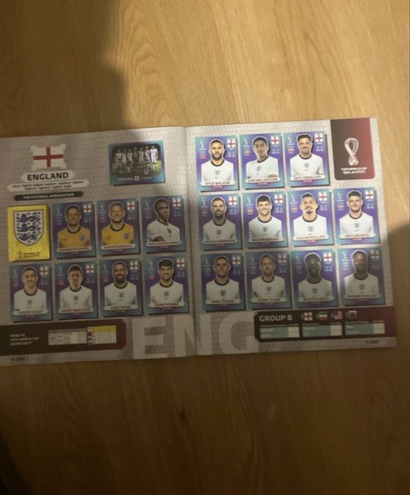 Album mundial 2022 completo mas com alterações postas