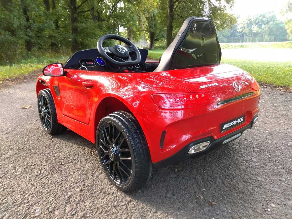 Детский электромобиль Bambi Mercedes AMG до 35кг дитячий електромобіль