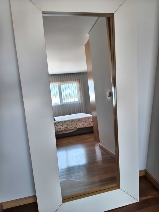 Espelho de quarto IKEA