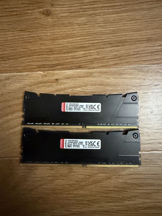 Оперативна пам'ять Kingston Fury Renegade DDR4-3200 32GB (2x16)