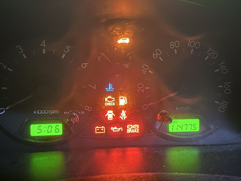 Kia Picanto 1.1 EX 2004 – Económico e Fiável