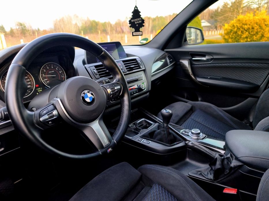 BMW 125i 260koni M Pakiet Wew/Zew Alcantara Szyberdach Xenon Klima