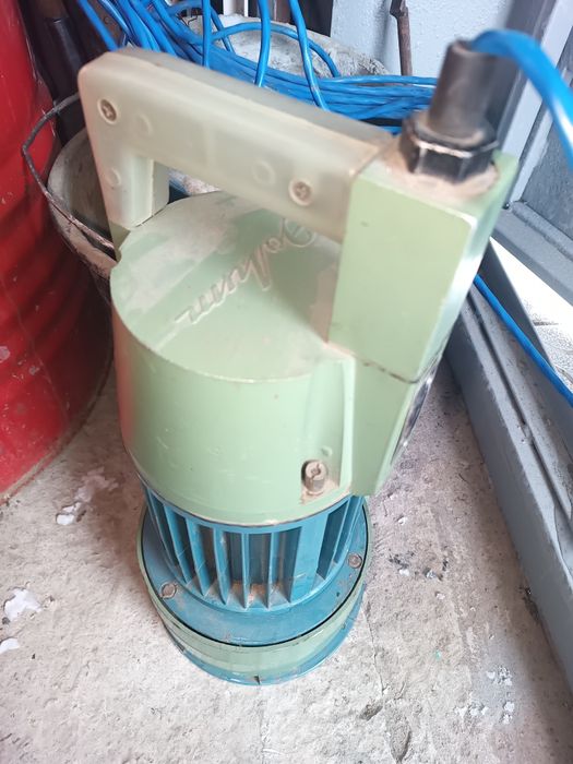 Насос центробіжний водяний ЭОЛИТ