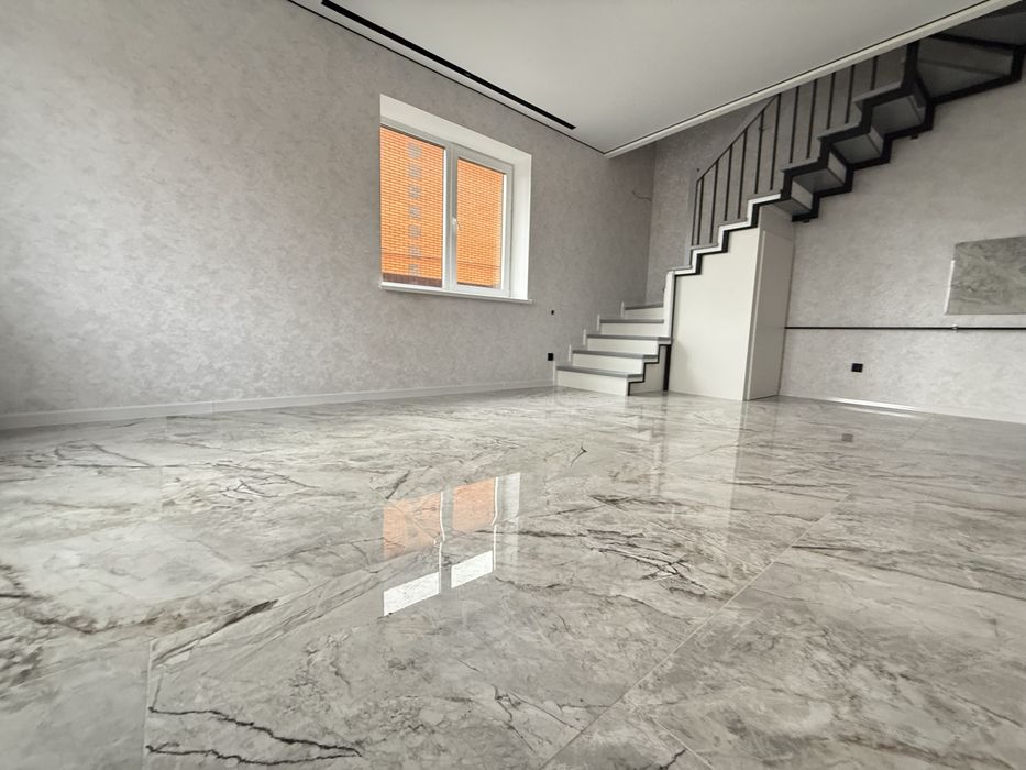 Продам таунхаус з ремонтом