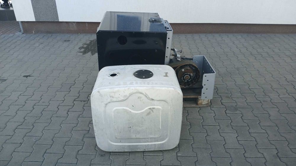 Kompresor śrubowy Gardner Denver Bulkline 1000 wydmuch pasz silos MHS chłodnica