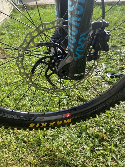 Bike de enduro Vitus / peças