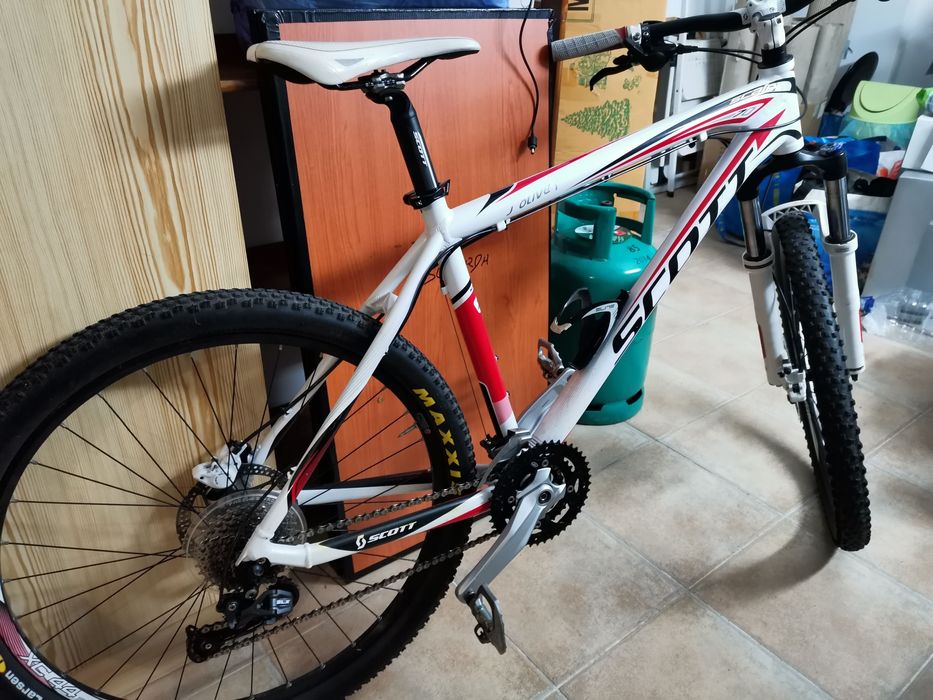 Bicicleta scott Scale 50 (como nova)