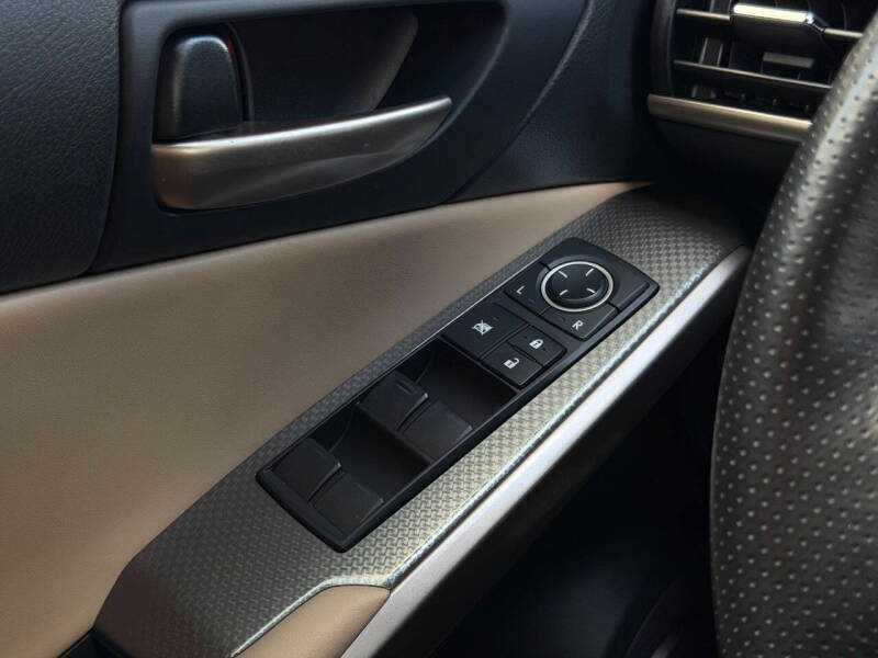 2018 Lexus IS 300