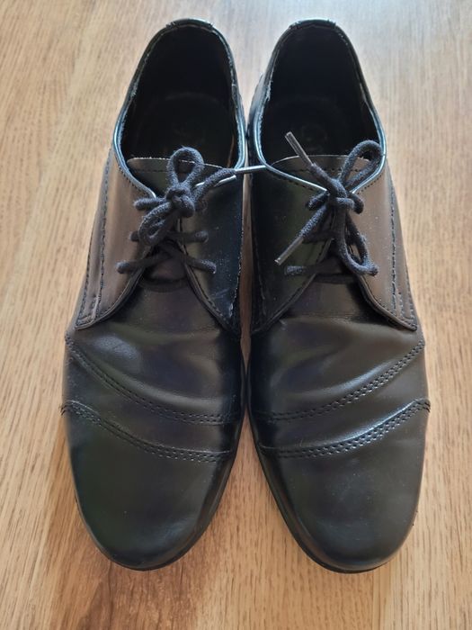 Buty skórzane 33