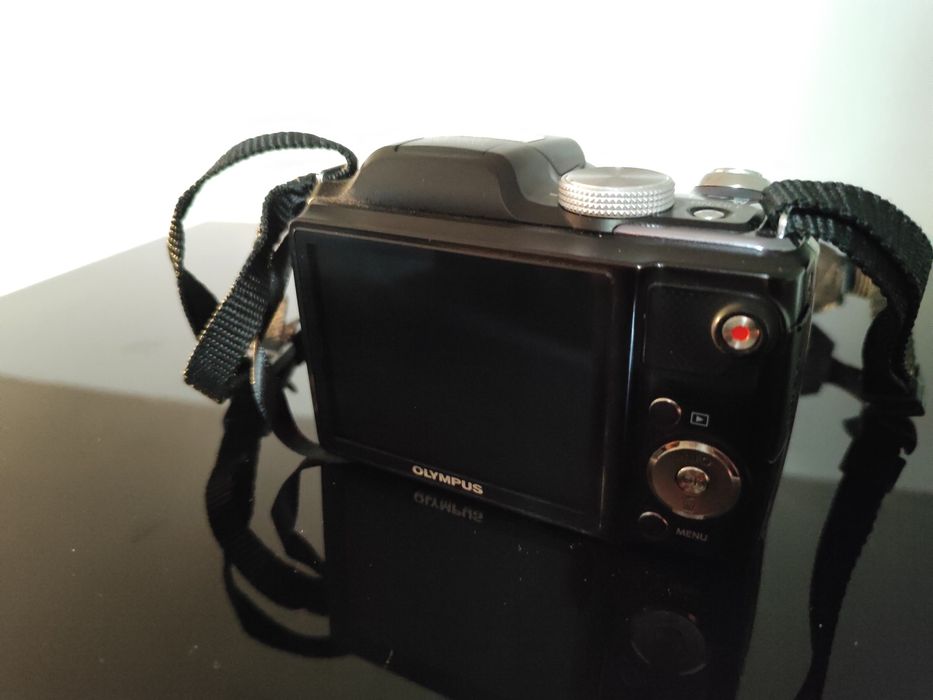 Máquina Fotográfica Olympus SP-720UZ | Super Zoom 26x | Full HD