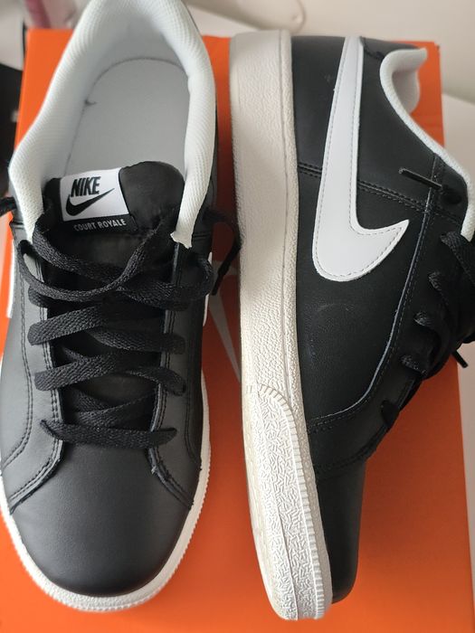 Sapatilha Nike court royale - tam 42