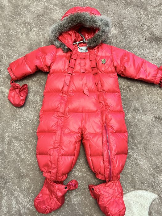 Комбінезон-зима, одягнули пару раз,так як виросли і не вспіли поносити