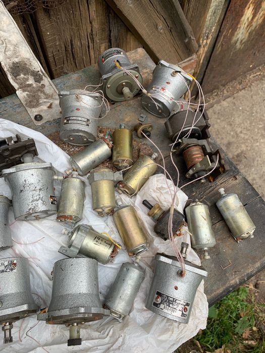 Електромотори маленькі з авіації одним лотом