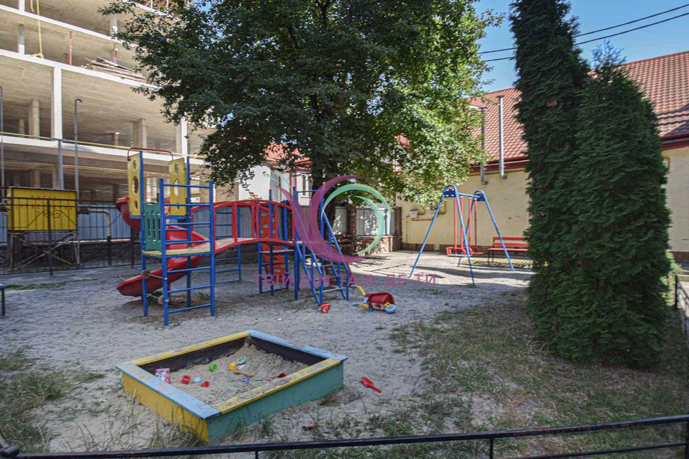 1-к. квартира з  і/о в новобудові за вул. Барвінських Родини