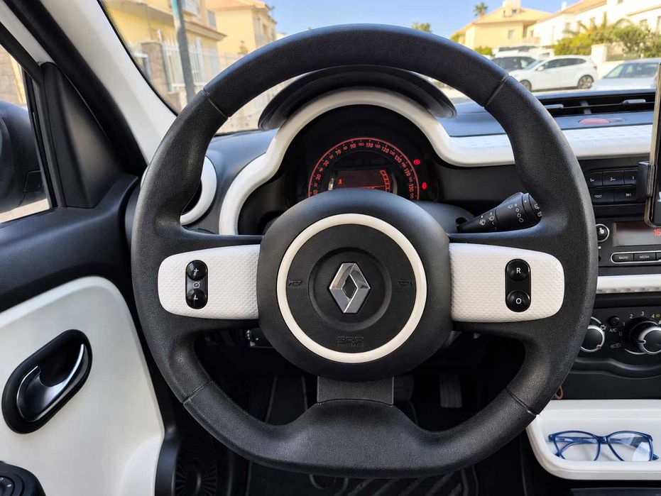Renault Twingo 2017 | 66.000 km | Impecável!