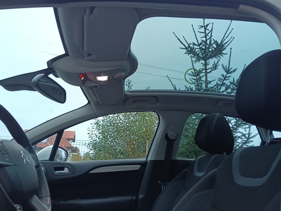 Citroën C4 – 2017 r. – Dach panoramiczny