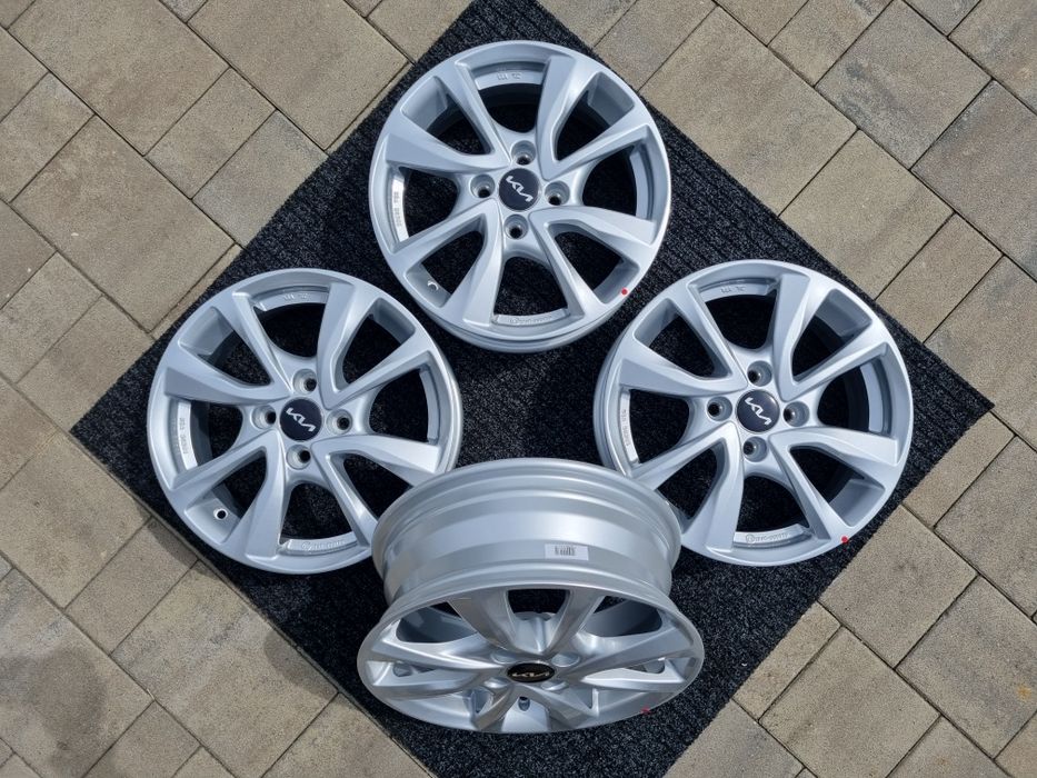 KIA 15" Picanto Rio Stonic Nowe felgi aluminiowe 4x100 srebrne