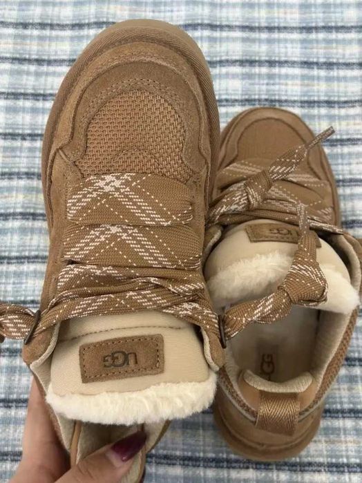 UGG Lowmel Chestnut r.36