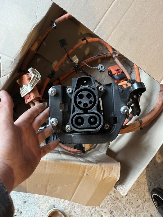 Продам порт зарядки е гольф