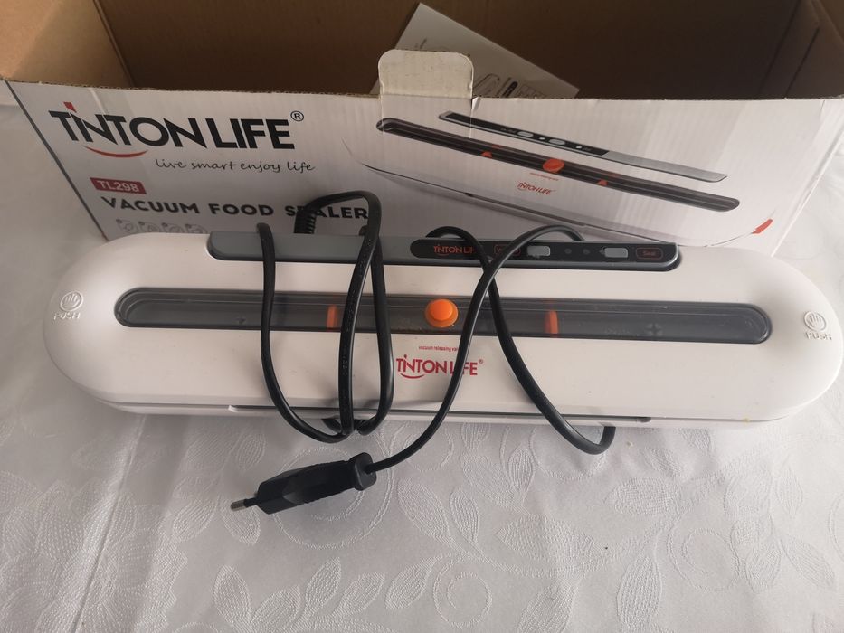 Máquina de vácuo e sacos