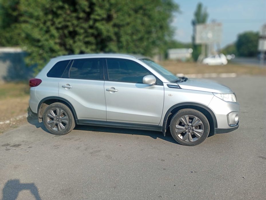 Продаж автомобілів