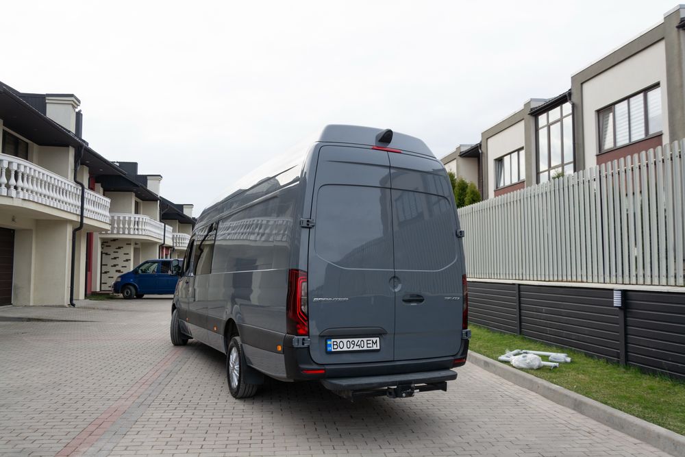 Mercedes-Benz Sprinter