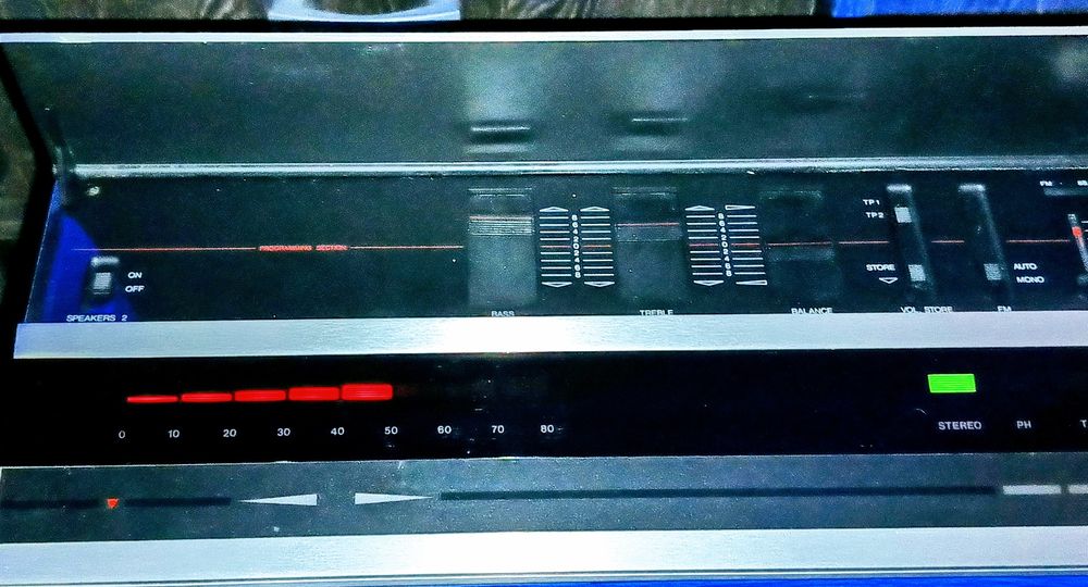 Amplituner BEOMSTER 2000