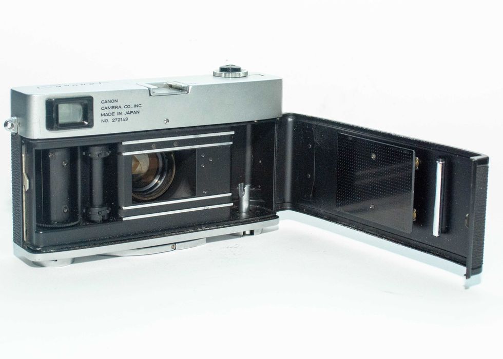 Canon Canonet 45mm f/1.9 no.272143