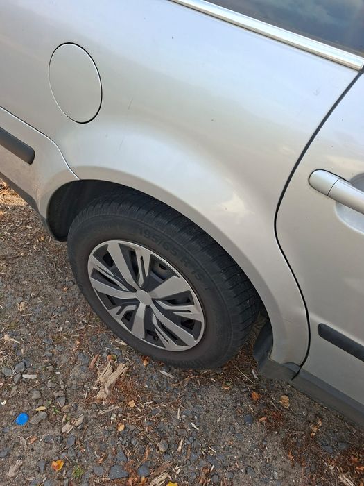 Volkswagen passat 1.8 2003 rok