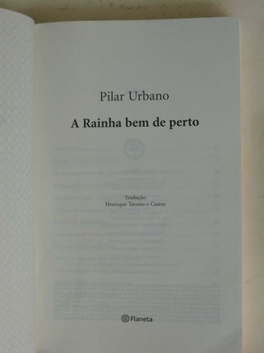 A Rainha Bem de Perto
de Pilar Urbano