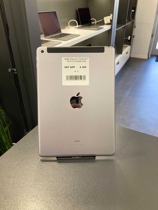 Планшет iPad 5 покоління 2017 на 32 ГБ LTE ГАРАНТІЯ 95462