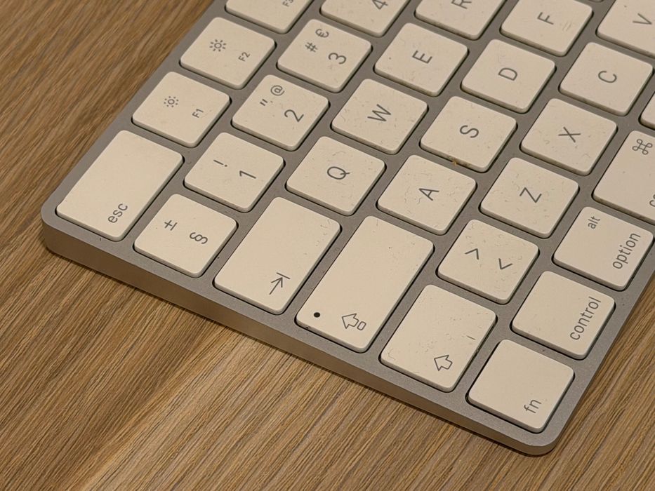 Apple Magic Keyboard - Teclado PT