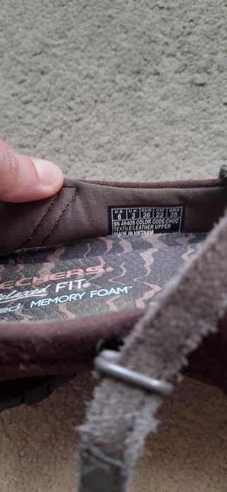 Sabrinas skechers 36