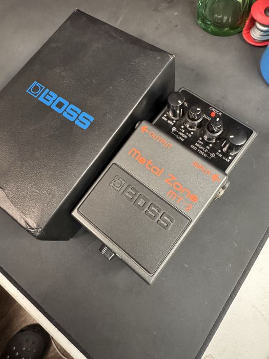 Продам Metal Zone MT-2