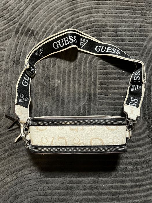 Torebka Nerka Guess Kremowa z Czarnym Pasem - Nowa z Metką
