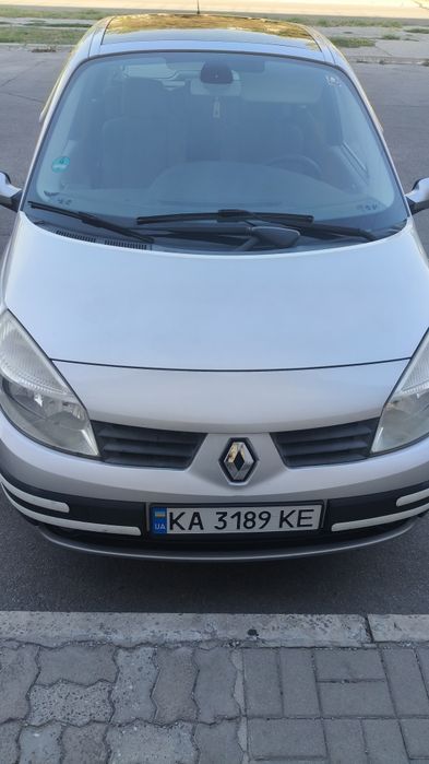 Продам Рено Сценик 2,0 бензин на автомате