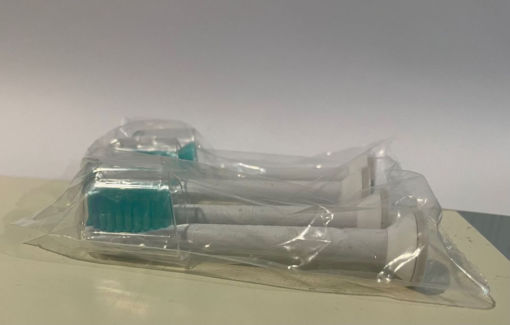 4XKońcówki Philips Do Szczoteczki Sonicare C1 ProResults/Sensitive