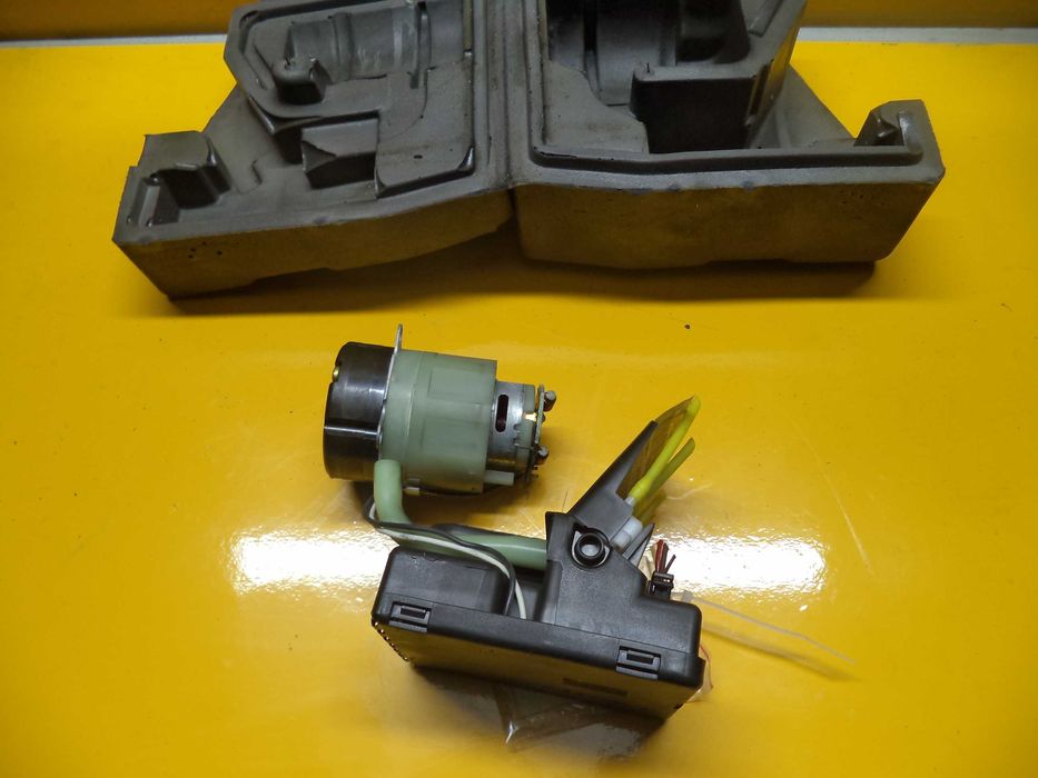 Компрессор центрального замка Mercedes A-Class (W168) з 97-04 р.в.