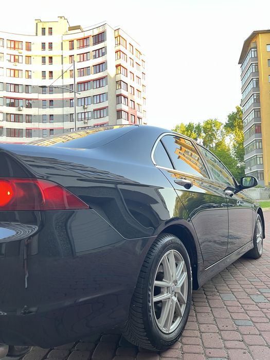 Продам Accord автомат !
