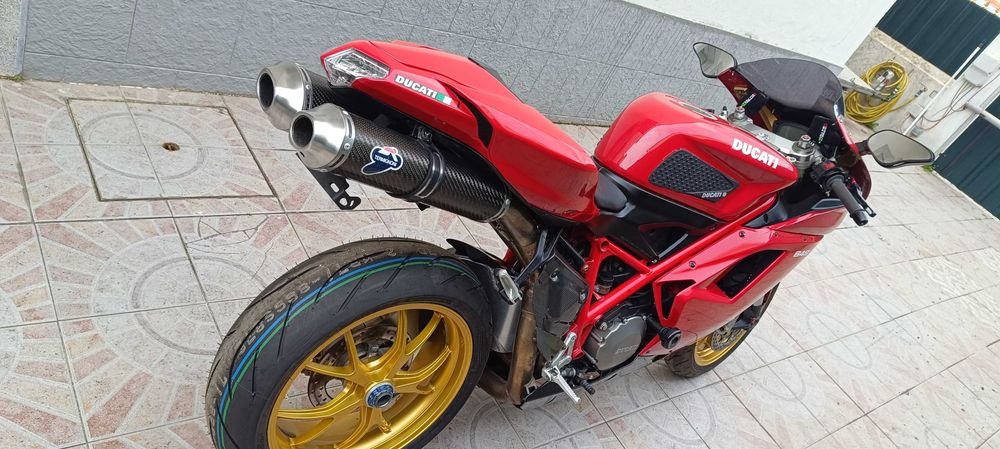 Ducati 848 Ler Descrição