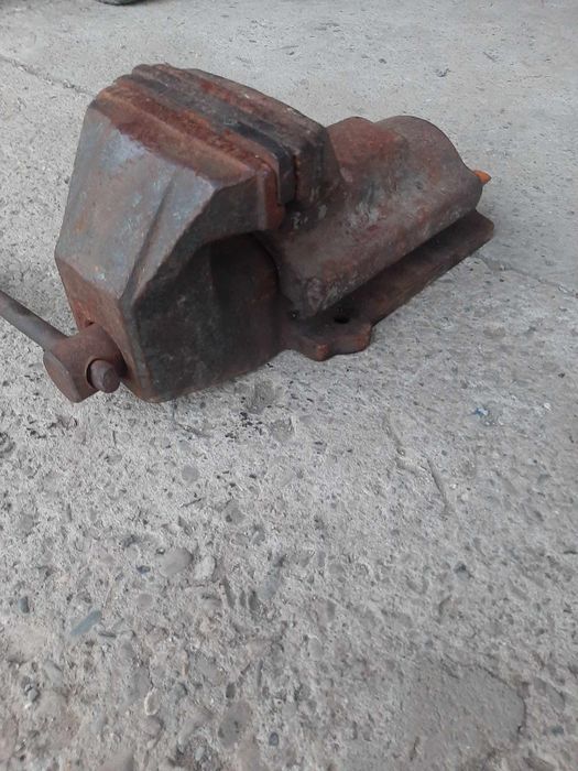 Imadło imadlo warsztatowy szczęki 15 cm