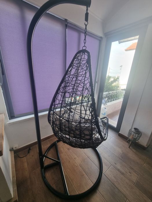 Cadeira baloiço com almofada